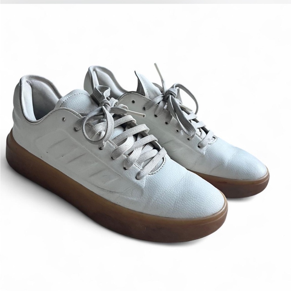 Adidas Zntasy shoes. White. EUC size 7